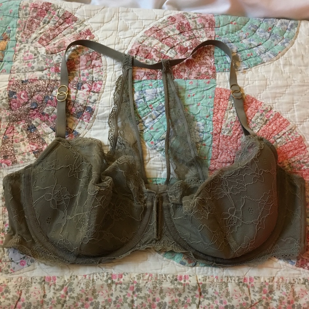 Lane Bryant Cacique Lace Halter Bra 44D
